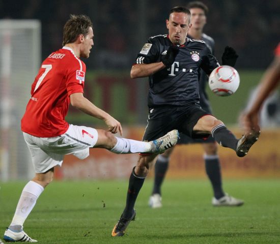 霓虹灯和建 霓虹灯和建